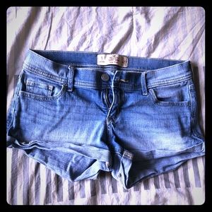 Hollister low rise shorts